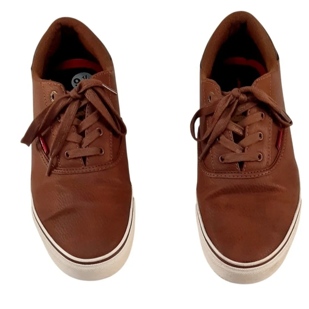 Size 9.5 M Ethan Perf Waxed Brown Men's Comfort Sneakers RETAIL $55Shoe